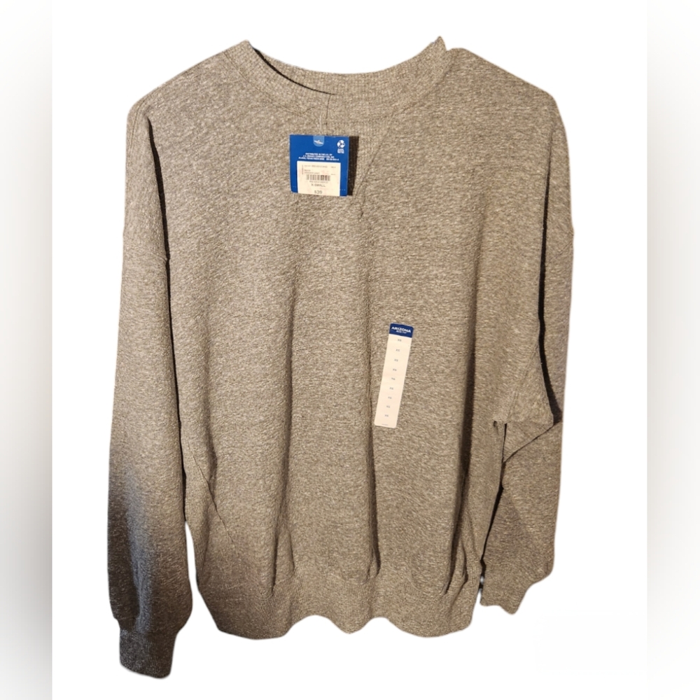 NWT-Arizona Jeans Co sweater. Size XS. Color-gray